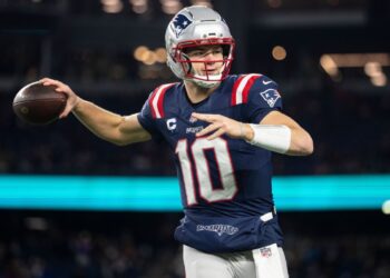 Super Bowl Nightmare: Drake Maye Injured & Limited!