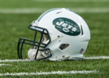 Namath Heartbroken: Jets PR Legend Frank Ramos Dies at 87