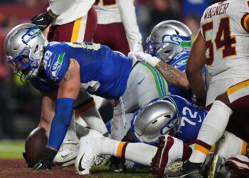 Barnyard Beast: Will Seahawks' Tush Push Crush Patriots?