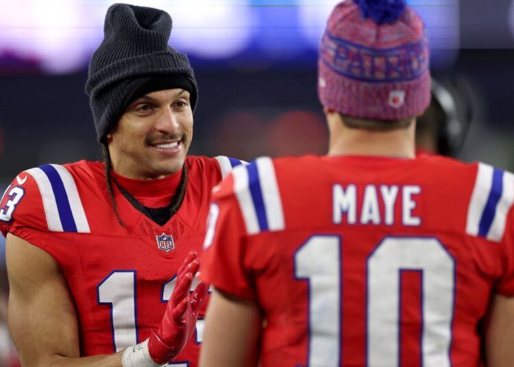 Barefoot Madman Hollins Ignites Patriots' Super Bowl Miracle!