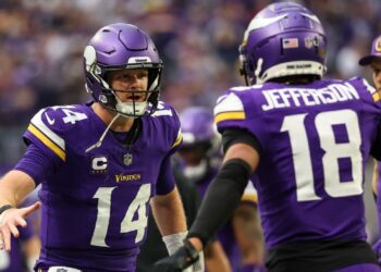 Jefferson's Bombshell: Vikings Doomed Without Darnold!