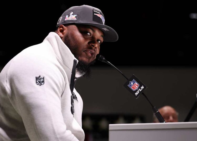 Pats DT Chases Impossible: Back-to-Back Rings With Two Teams!