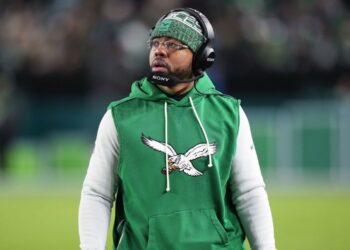 Cowboys' Insane Gamble: Rookie DC Builds Staff With Strangers!