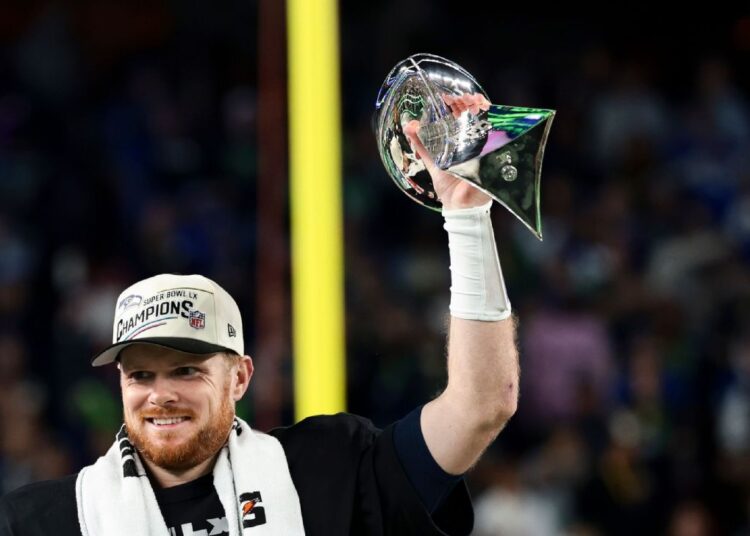 Darnold Defies Agonizing Injury for Seahawks Super Bowl Glory!
