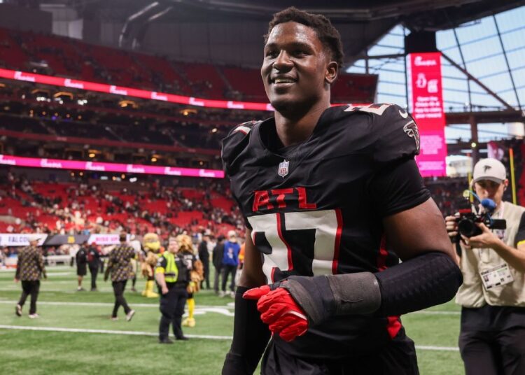 Falcons Rookie's Shocking Rampage: Rams Ex's Car & Hits Cop!