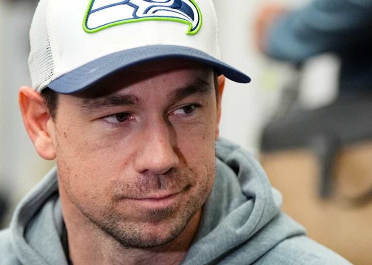 Seahawks Win 2nd Super Bowl: Parade Madness & Coaching Chaos!