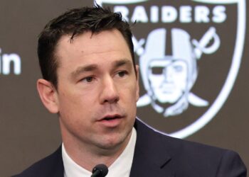 Raiders DESPERATE: Begging Maxx Crosby to Stay!