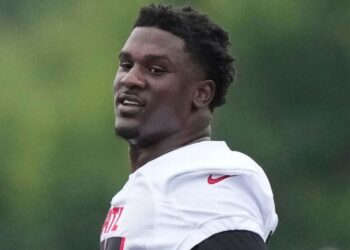 WNBA Star Vows to Crush NFL Ex in Explosive DV Trial!