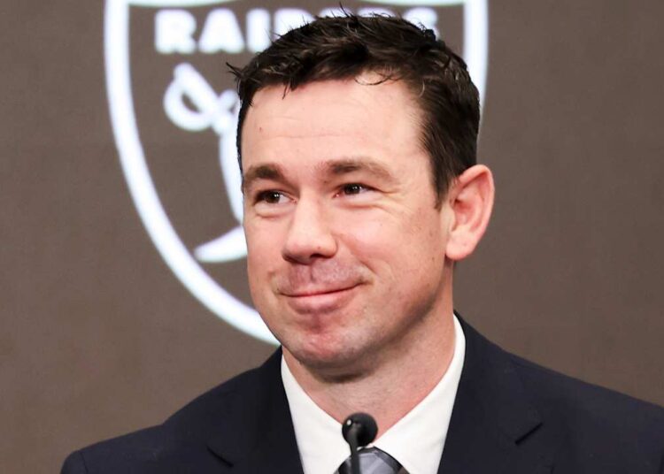 Raiders Shocker: Kubiak Dodges No.1 Pick – Crosby Staying!