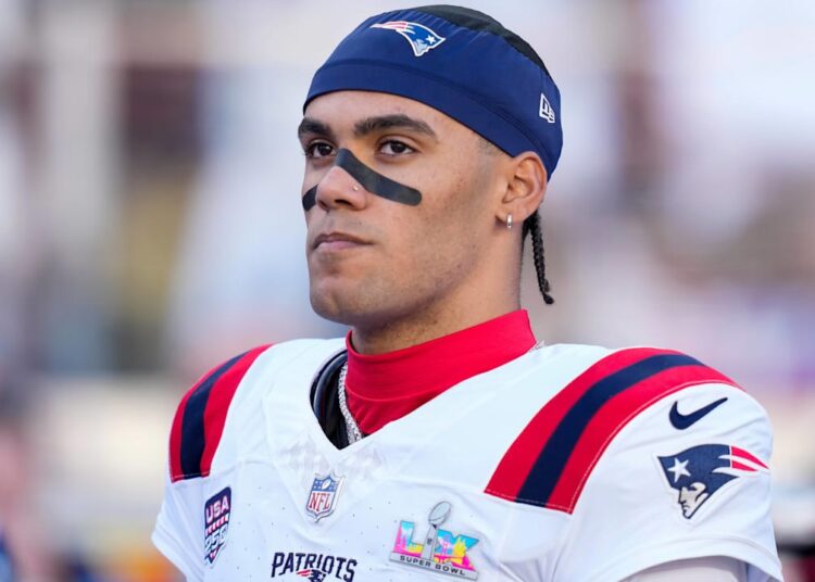 Gonzalez's Emotional Vow: Patriots for LIFE After SB Glory!