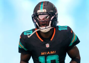 SHOCKING: Dolphins CUT Tyreek Hill in Brutal Purge!