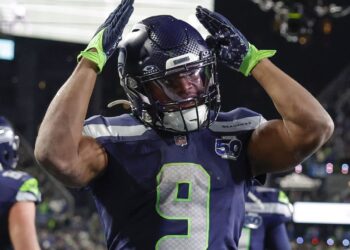 Super Bowl MVP Walker Faces Seahawks Exit Bombshell!