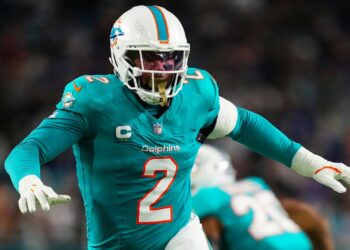 SHOCKING 2026 NFL Departures: Stars Dumping Teams!