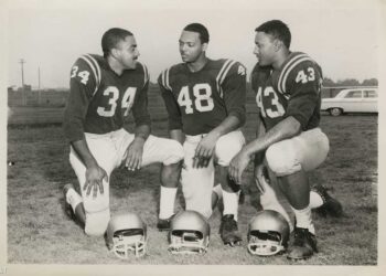 Jesse Jackson Dies at 84: NFL, Bears Mourn Civil Rights Legend Who QB'd Through Racism