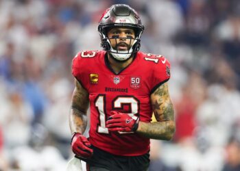Mike Evans Shocks Bucs Nation: Returning in 2026... But Not Necessarily in Tampa?!